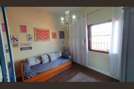Casa à venda com 4 quartos, 320m² em Vila Imperio, São Paulo