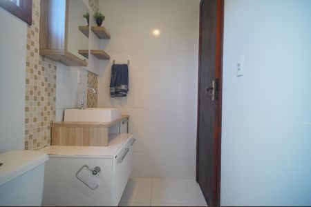 Casa para alugar com 100m², 3 quartos e 1 vagaBanheiro 1