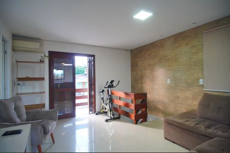 Casa para alugar com 100m², 3 quartos e 1 vagaSala