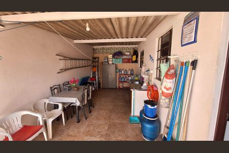 Área de serviço de casa à venda com 2 quartos, 140m² em Jardim das Vitorias Regias, Valinhos