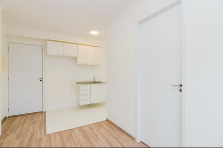 Apartamento para alugar com 45m², 2 quartos e 1 vagaSala 