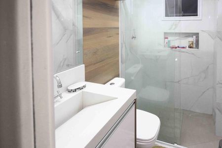 Apartamento à venda com 65m², 2 quartos e 2 vagas Apartamento à venda com 65m², 2 quartos e 2 vagasBanheiro social