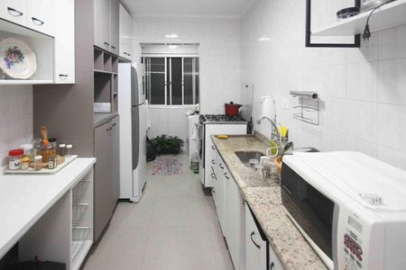 Apartamento à venda com 65m², 2 quartos e 2 vagas Apartamento à venda com 65m², 2 quartos e 2 vagasCozinha