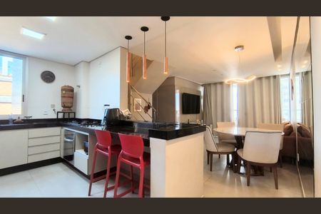 Cozinha de apartamento para alugar com 4 quartos, 190m² em Sagrada Família, Belo Horizonte