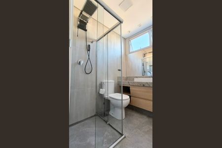 Apartamento para alugar com 190m², 4 quartos e 3 vagas Apartamento para alugar com 190m², 4 quartos e 3 vagasBanheiro