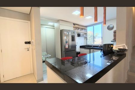 Apartamento para alugar com 190m², 4 quartos e 3 vagas Apartamento para alugar com 190m², 4 quartos e 3 vagasCozinha