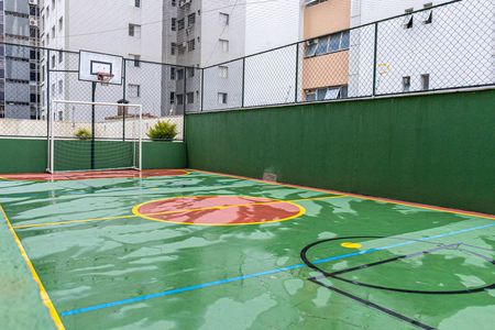 Apartamento à venda com 116m², 3 quartos e 2 vagas Apartamento à venda com 116m², 3 quartos e 2 vagasÁrea comum - Quadra