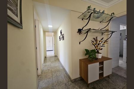 Apartamento para alugar com 92m², 3 quartos e 2 vagascorredor 