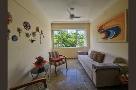 Apartamento para alugar com 92m², 3 quartos e 2 vagassala