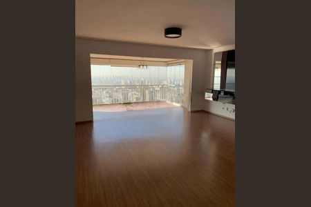 Apartamento à venda com 2 quartos, 193m² em Cambuci, São Paulo