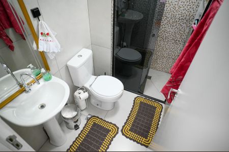 Apartamento à venda com 46m², 2 quartos e sem vaga Apartamento à venda com 46m², 2 quartos e sem vagaBanheiro