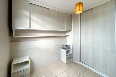 Quarto 2 de apartamento para alugar com 2 quartos, 54m² em Califórnia, Belo Horizonte