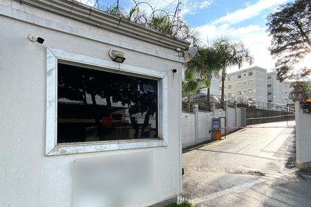 Apartamento para alugar com 54m², 2 quartos e 1 vaga Apartamento para alugar com 54m², 2 quartos e 1 vagaFachada
