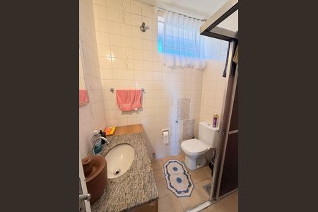 Casa à venda com 120m², 3 quartos e 2 vagasBanheiro Social