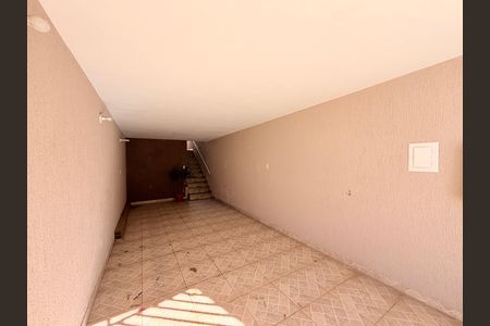 Casa à venda com 120m², 3 quartos e 2 vagasGaragem