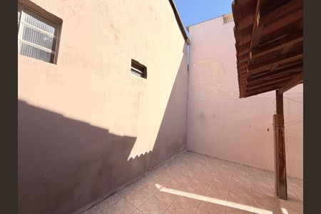 Casa à venda com 120m², 3 quartos e 2 vagasÁrea de Serviço e Quintal