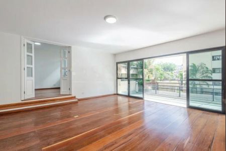 Apartamento à venda com 3 quartos, 240m² em Real Parque, São Paulo