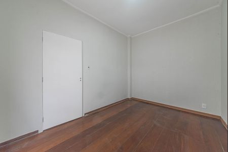 Casa de condomínio à venda com 582m², 4 quartos e 5 vagas Casa de condomínio à venda com 582m², 4 quartos e 5 vagasSala de Jantar
