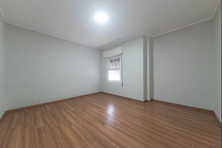 Casa de condomínio à venda com 582m², 4 quartos e 5 vagas Casa de condomínio à venda com 582m², 4 quartos e 5 vagasQuarto 1