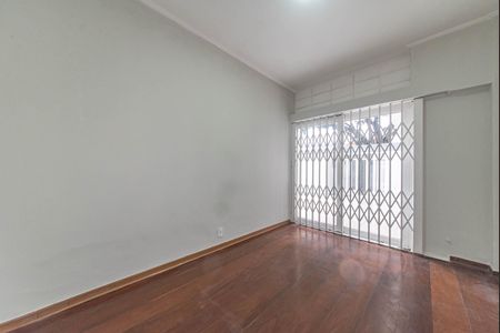 Casa de condomínio à venda com 582m², 4 quartos e 5 vagas Casa de condomínio à venda com 582m², 4 quartos e 5 vagasSala de Jantar