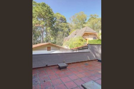 Casa à venda com 4 quartos, 273m² em Jardim Marajoara, São Paulo