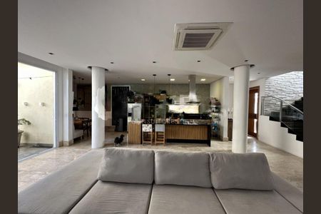 Casa à venda com 4 quartos, 295m² em Vila Nova Caledonia, São Paulo