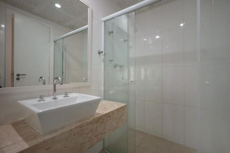 Apartamento à venda com 181m², 4 quartos e 2 vagas