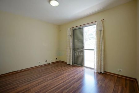 Apartamento à venda com 181m², 4 quartos e 2 vagas