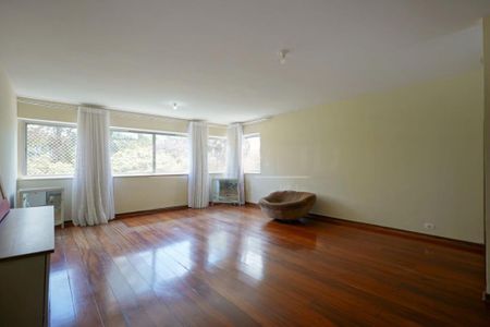 Apartamento à venda com 181m², 4 quartos e 2 vagas