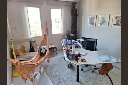 Apartamento à venda com 140m², 4 quartos e 2 vagas