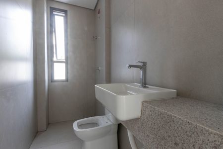 Apartamento à venda com 109m², 3 quartos e 2 vagas Apartamento à venda com 109m², 3 quartos e 2 vagasBanheiro da Suíte