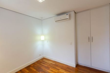 Apartamento para alugar com 72m², 2 quartos e 2 vagas Apartamento para alugar com 72m², 2 quartos e 2 vagasSuíte 1
