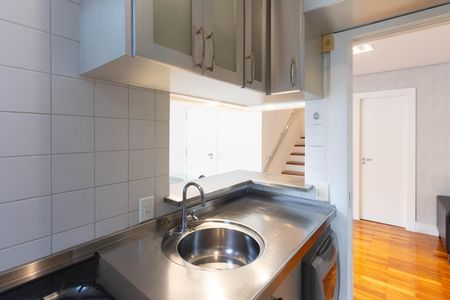 Apartamento para alugar com 72m², 2 quartos e 2 vagas Apartamento para alugar com 72m², 2 quartos e 2 vagasCozinha