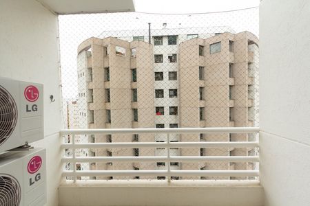 Apartamento para alugar com 72m², 2 quartos e 2 vagas Apartamento para alugar com 72m², 2 quartos e 2 vagasVaranda