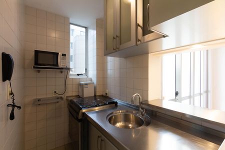 Cozinha  de apartamento para alugar com 2 quartos, 72m² em Moema, São Paulo