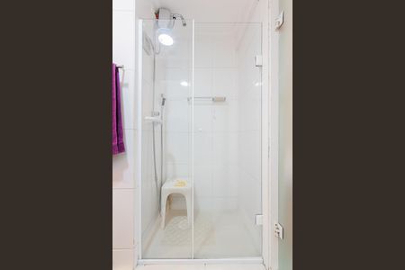 Apartamento à venda com 80m², 2 quartos e 1 vaga Apartamento à venda com 80m², 2 quartos e 1 vagaBanheiro da Suíte