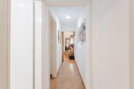 Apartamento à venda com 80m², 2 quartos e 1 vaga Apartamento à venda com 80m², 2 quartos e 1 vagaCorredor