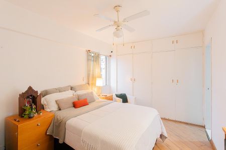 Apartamento à venda com 80m², 2 quartos e 1 vaga Apartamento à venda com 80m², 2 quartos e 1 vagaSuíte