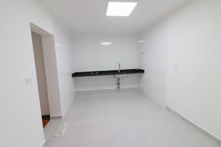 Casa para alugar com 110m², 3 quartos e 2 vagasCozinha