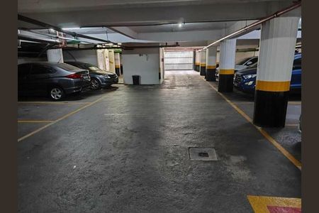 Apartamento à venda com 78m², 2 quartos e 1 vaga
