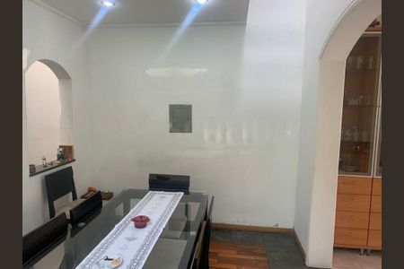 Casa à venda com 3 quartos, 160m² em Vila Represa, São Paulo
