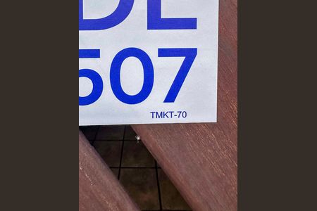Casa à venda com 210m², 4 quartos e 2 vagas Casa à venda com 210m², 4 quartos e 2 vagasPlaca Instalada na Fachada