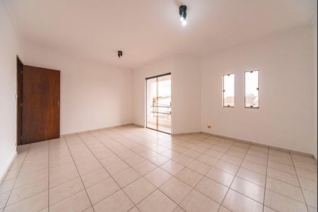 Casa à venda com 210m², 4 quartos e 2 vagas Casa à venda com 210m², 4 quartos e 2 vagasQuarto 2