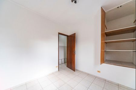 Casa à venda com 210m², 4 quartos e 2 vagas Casa à venda com 210m², 4 quartos e 2 vagasQuarto 4