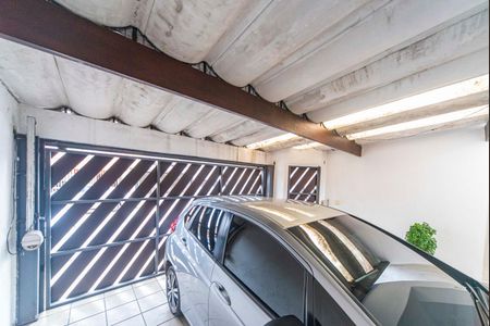 Casa à venda com 210m², 4 quartos e 2 vagas Casa à venda com 210m², 4 quartos e 2 vagasGaragem