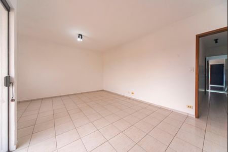 Casa à venda com 210m², 4 quartos e 2 vagas Casa à venda com 210m², 4 quartos e 2 vagasQuarto 2