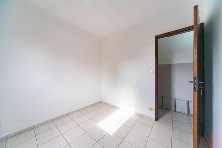 Casa à venda com 210m², 4 quartos e 2 vagas Casa à venda com 210m², 4 quartos e 2 vagasQuarto 4