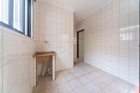 Casa à venda com 210m², 4 quartos e 2 vagas Casa à venda com 210m², 4 quartos e 2 vagasÁrea de Serviço