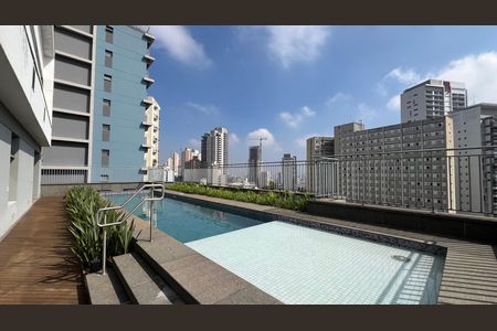 Studio à venda com 26m², 1 quarto e sem vagaPiscina