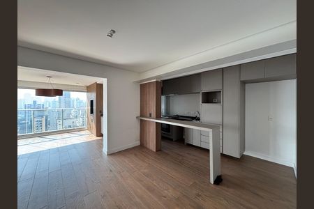 Sala  de apartamento à venda com 2 quartos, 88m² em Pinheiros, São Paulo